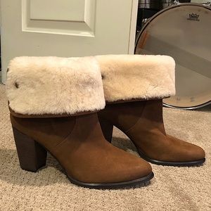 UGG women’s size 10 fold over heeled boots. Worn once only, like new!